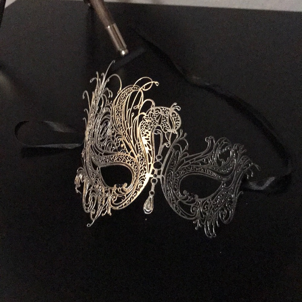 Women’s Masquerade Ball and Party Mask